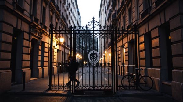 Solutions de sécurité et dépannage serrurerie à Lyon 5 en constant